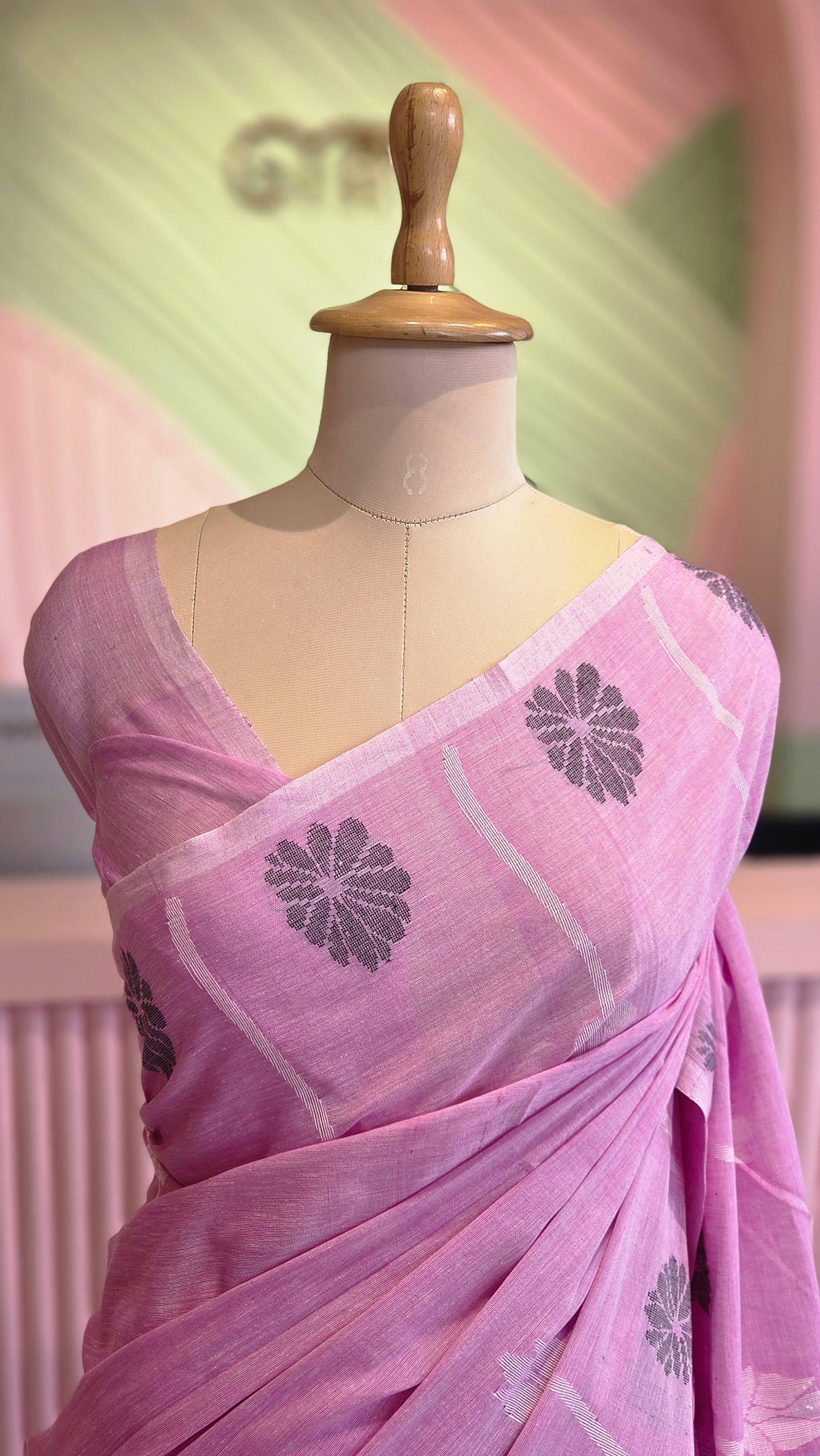 Elegant Handloom Pink cotton saree