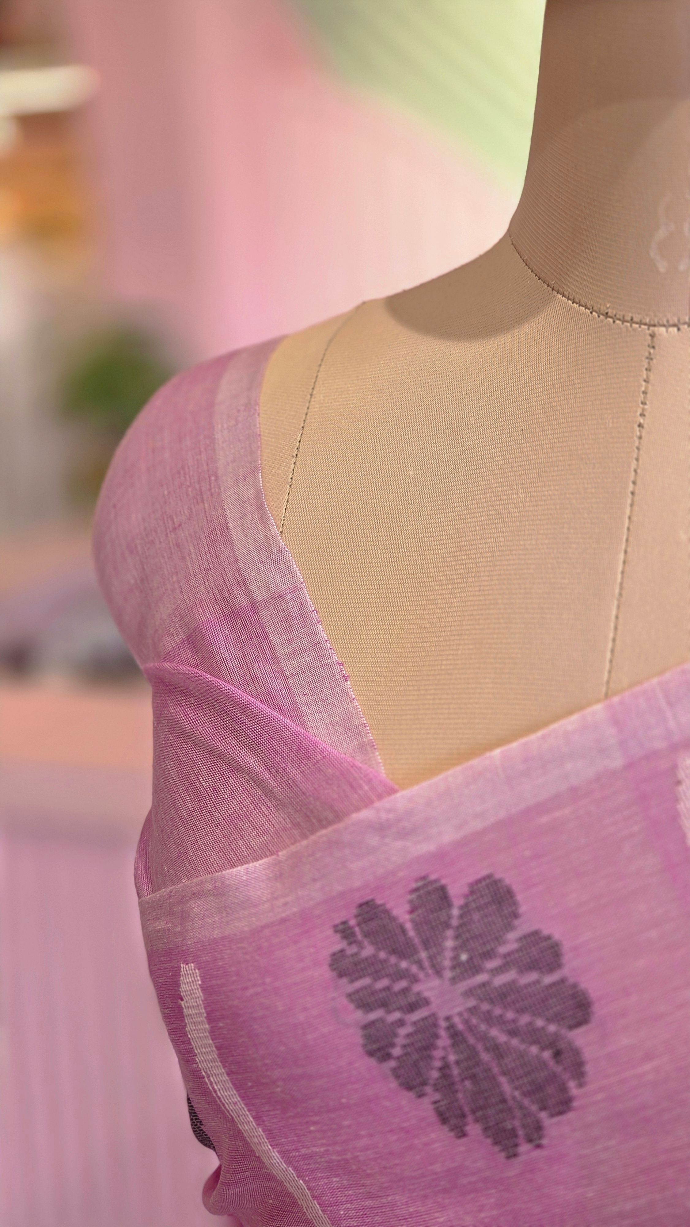 Elegant Handloom Pink cotton saree