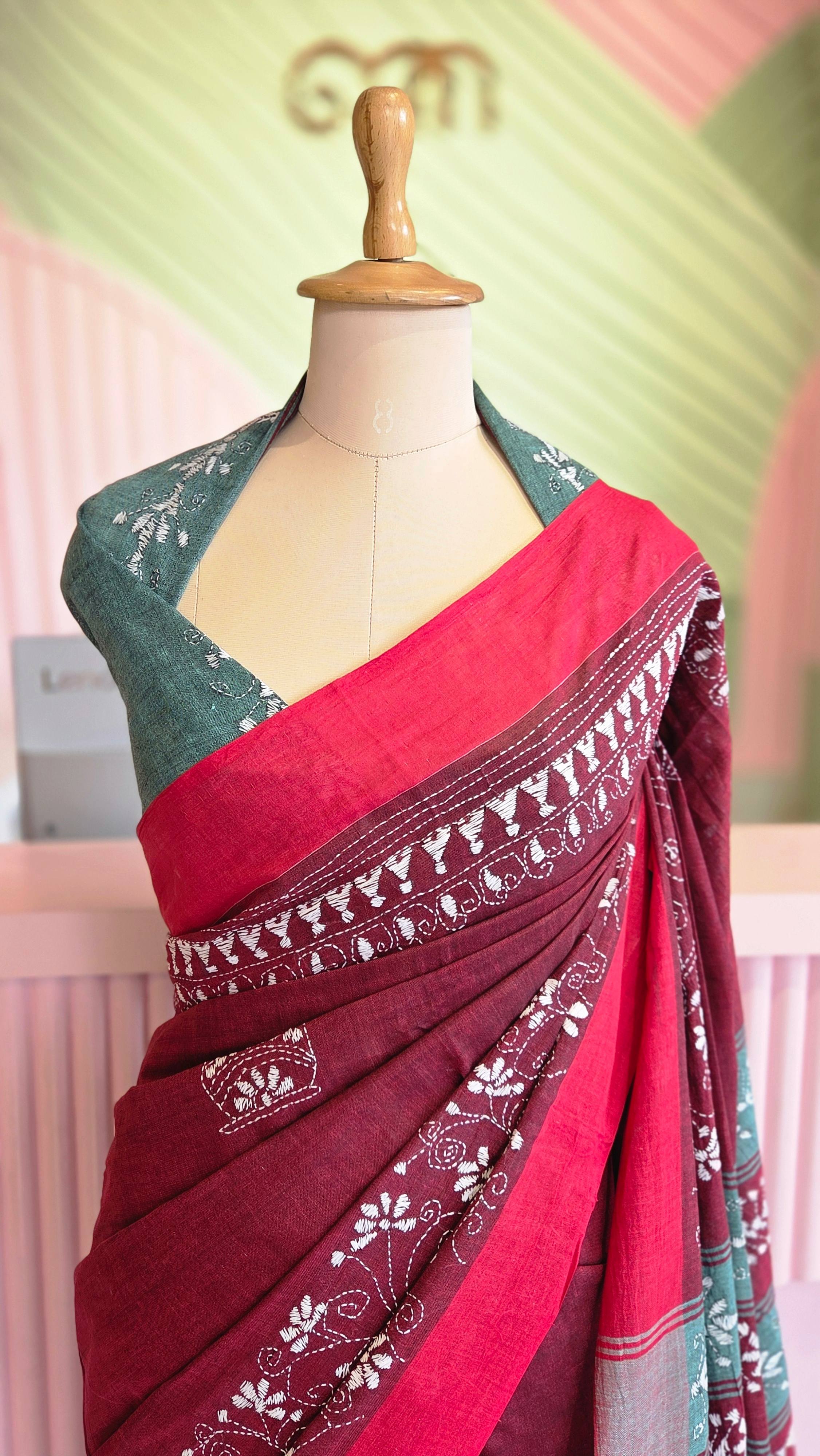 Crimson Bloom Handloom Cotton Saree