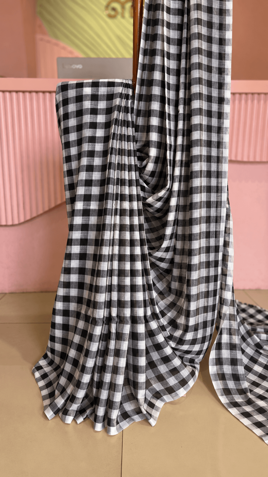 Classic Monochrome Handloom Mul cotton saree