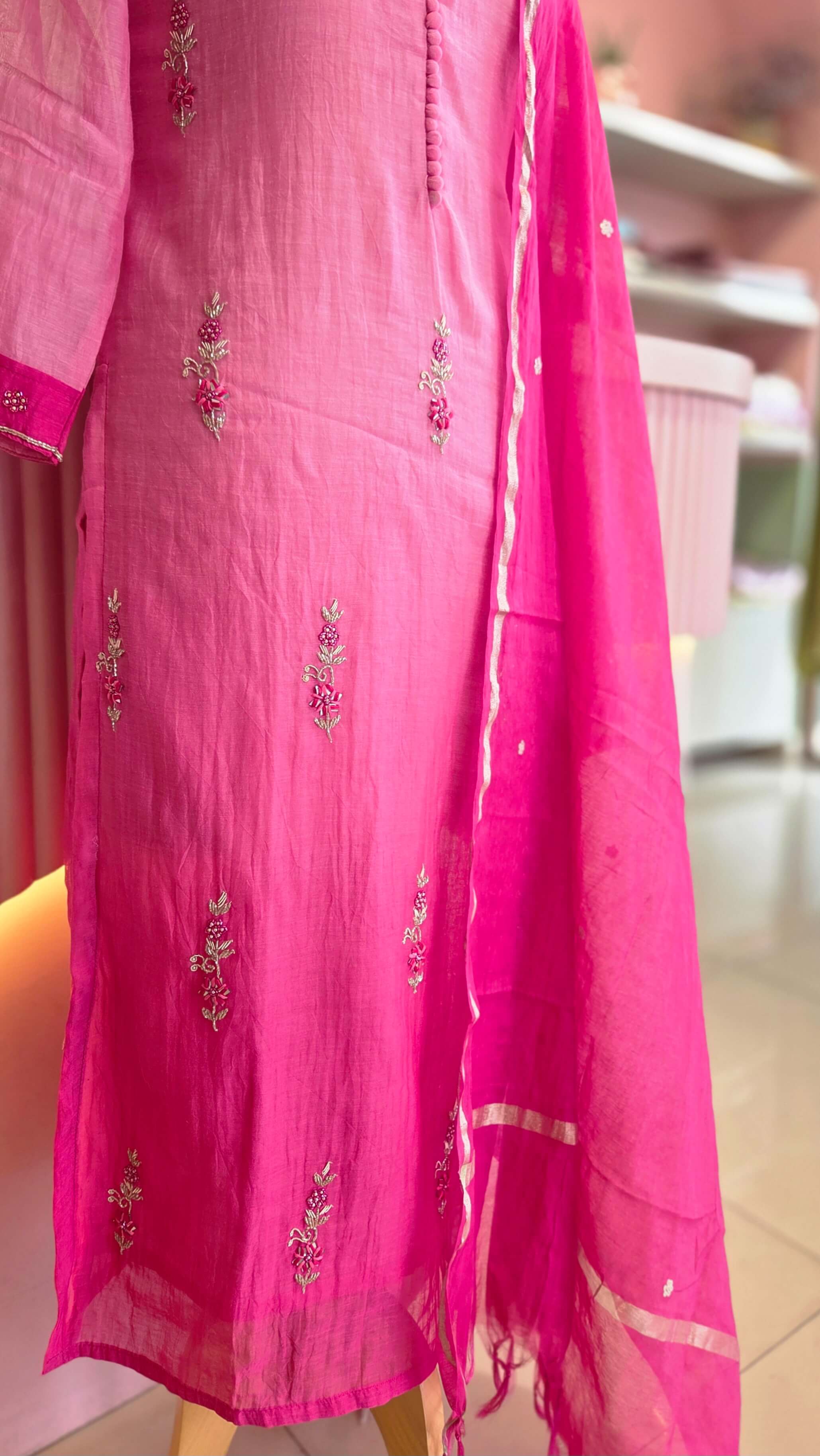Elegant Dual-Shade Pink Chanderi Salwar Suit set