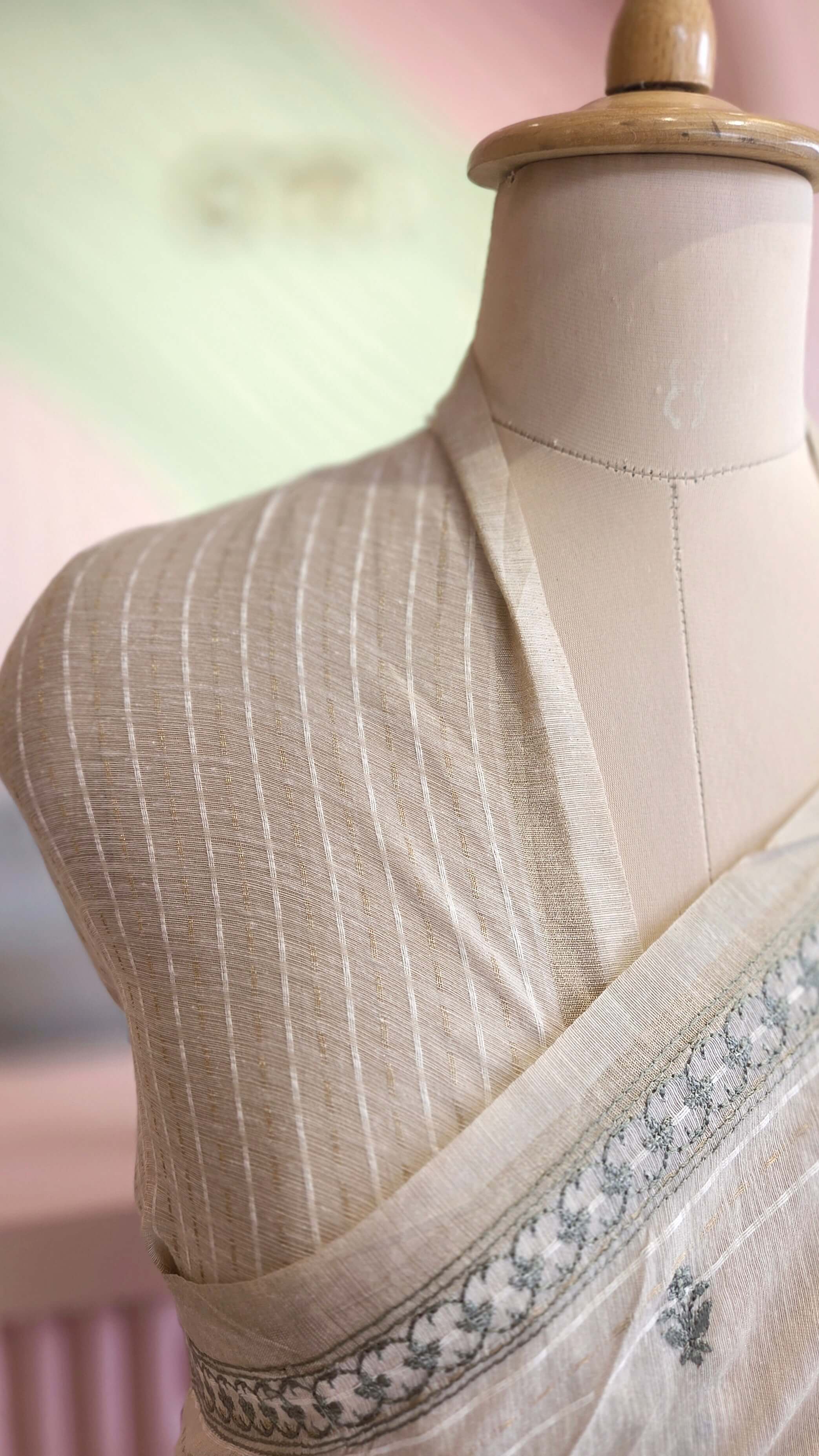 Elegant Tissue Linen Saree